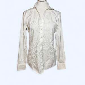 Vintage Brooks Brothers White Fitted Non-Iron Stretch Button-Down Shirt Size 6